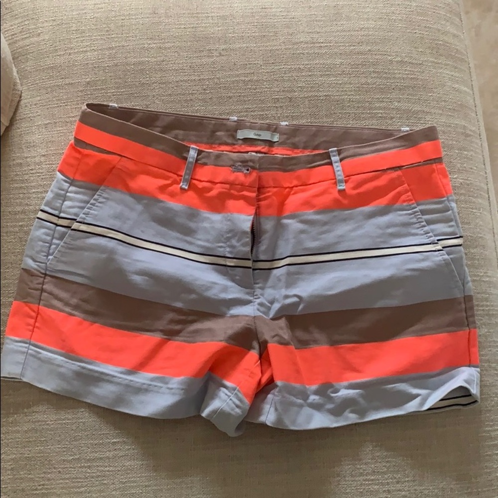 Gap shorts